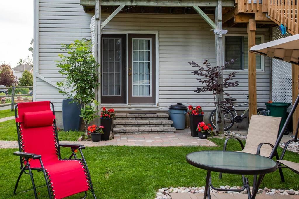 1-bedroom With Private Kitchen & Bathroom Apartment Ottawa